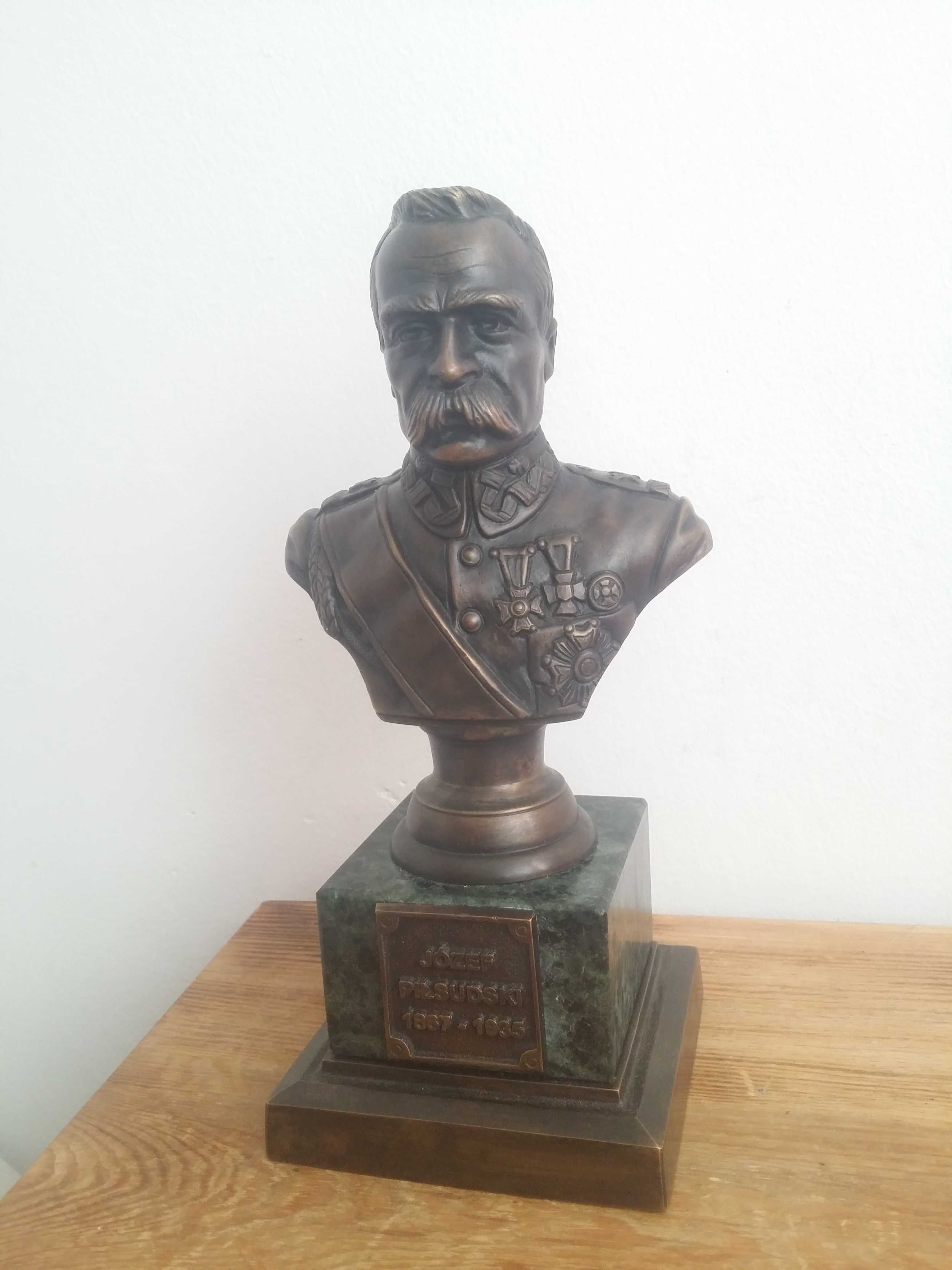 Popiersie Józefa Piłsudskiego Brąz