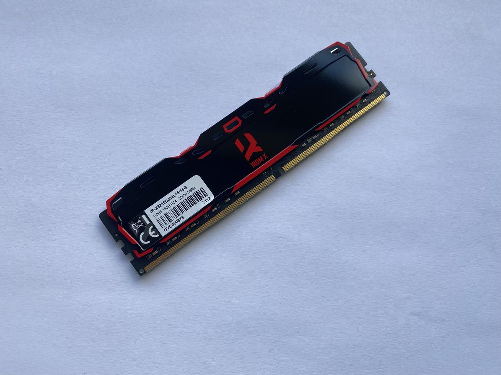 Pamięć GoodRam IRDM X, DDR4, 16GB, 3200MT/s, CL16
