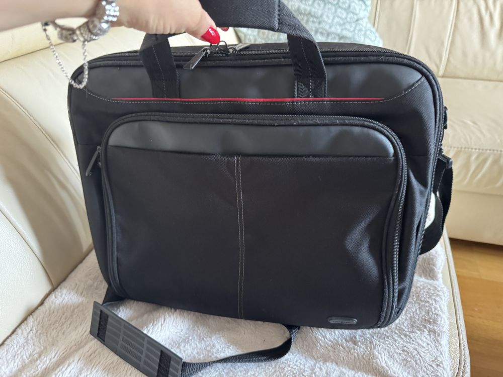 Torba na laptopa czarna