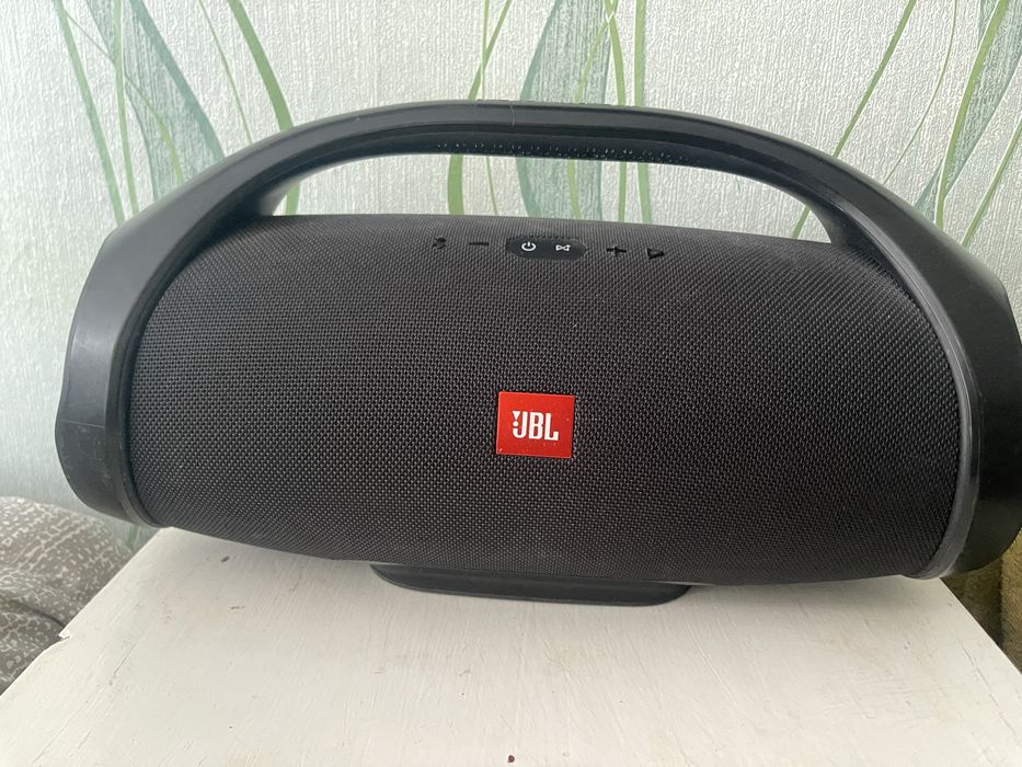 Колонакп Jbl Boombox