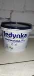 Sprzedam farby jedynka plus lateksowa 3 l nowa
