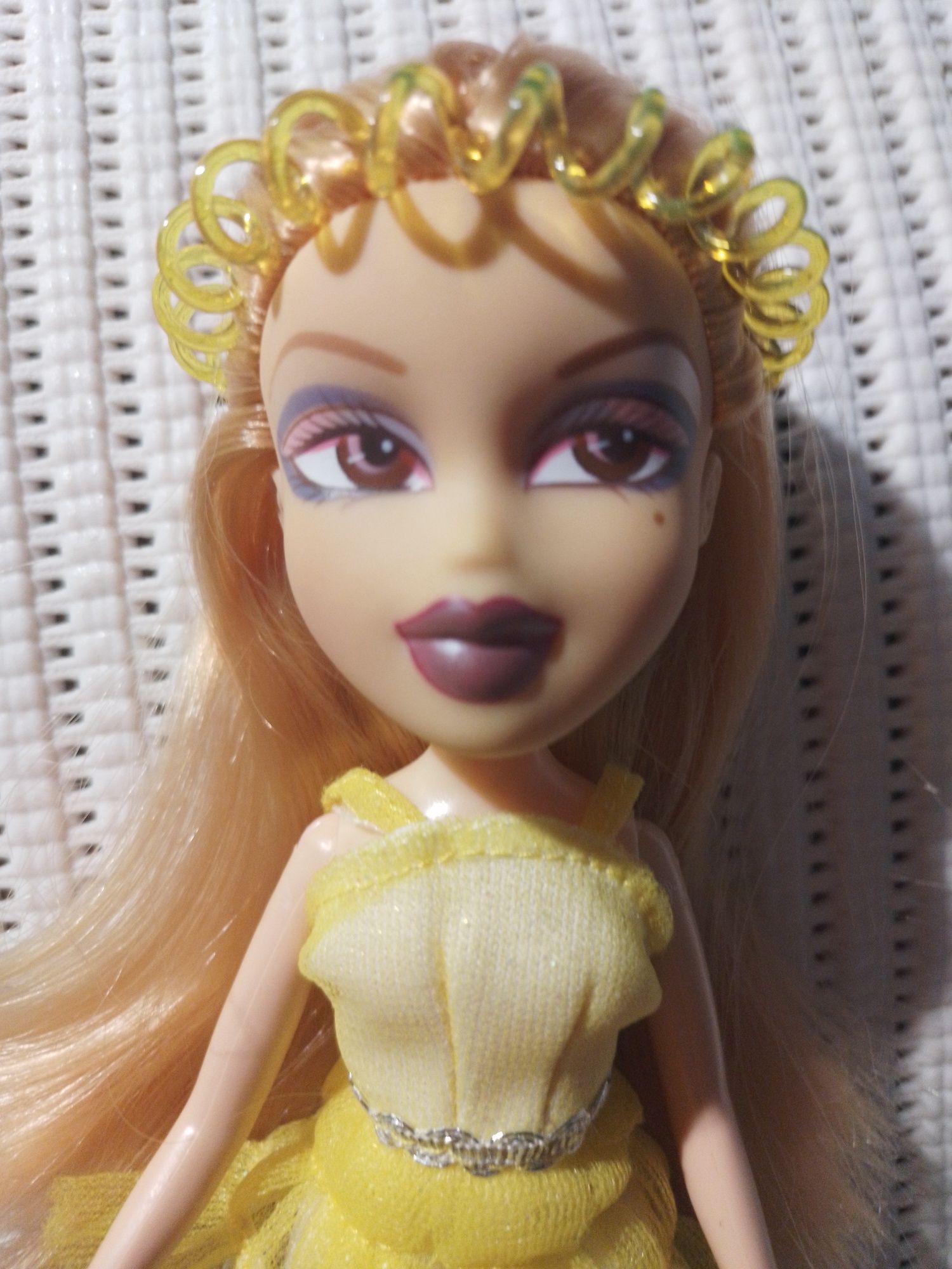 Кукла Bratz, Братц, Братс
