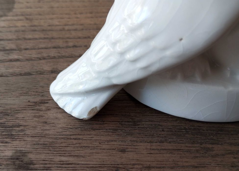 Escultura Pombas vintage em faiança Secla