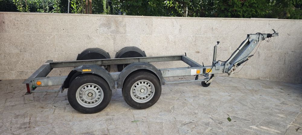 Reboque carga gerais