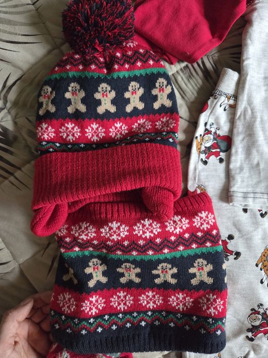 Świąteczny zestaw ubranka 98/104