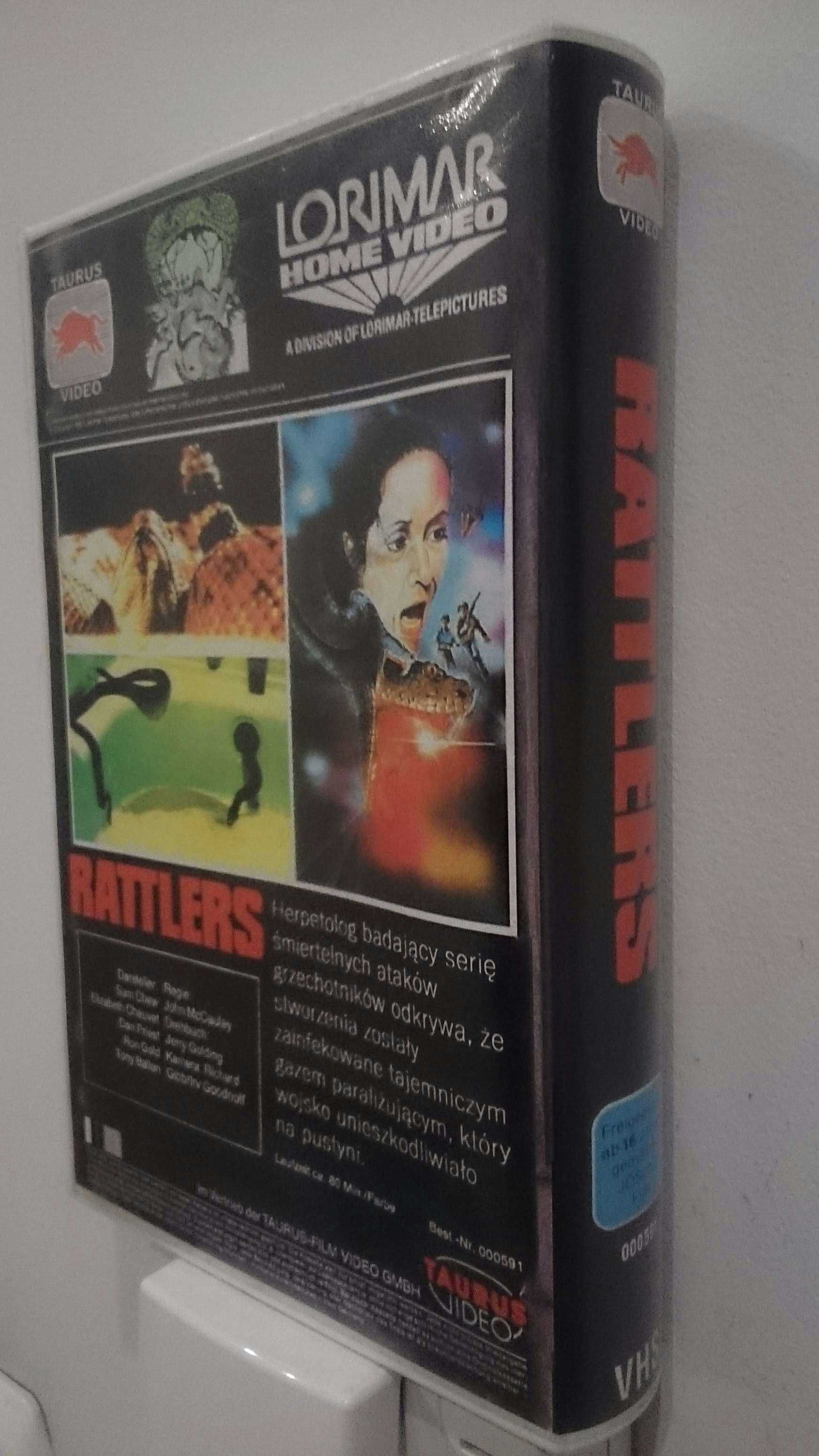 Horrory : Dogs of hell / rattlers / the children / VHS FILMY KASETY