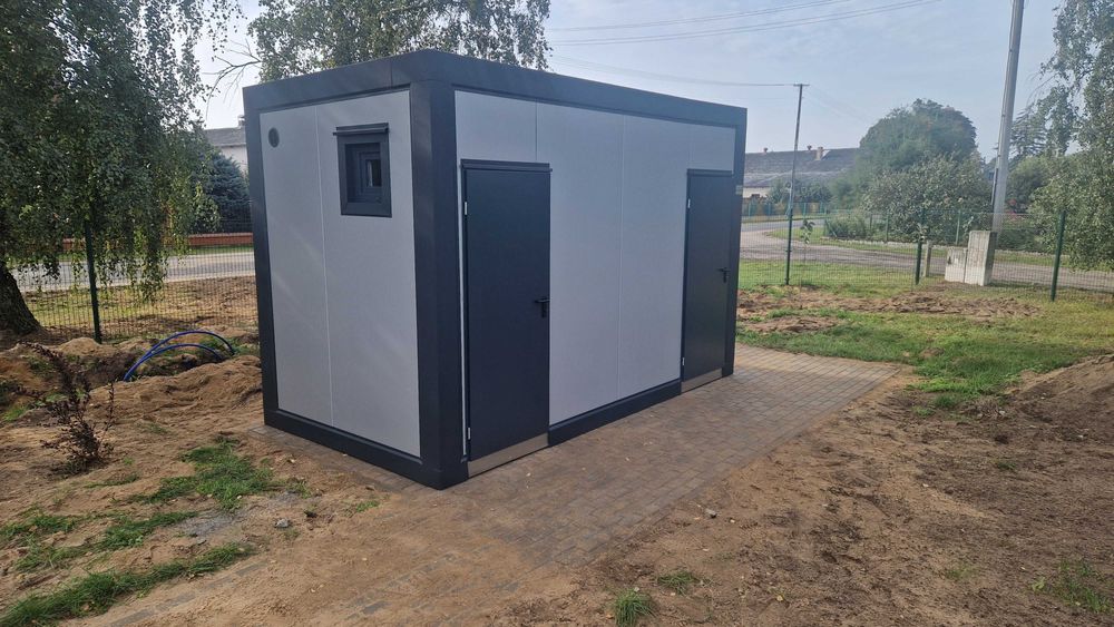 Garaż Hala Pawilon z blachy lub płyty warstwowej