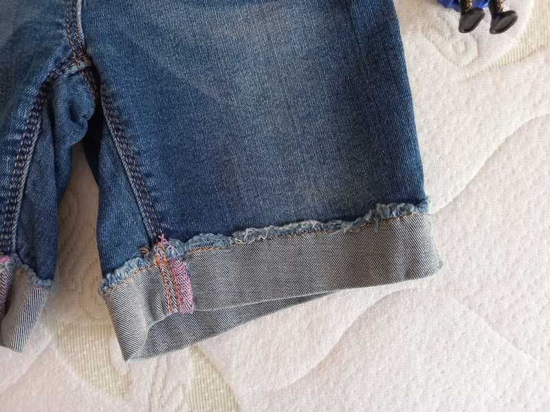 Krótkie spodenki shorty jeansowe na lato C&A - rozmiar 110 - ideał