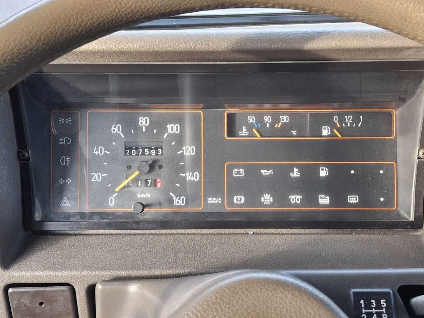 Kamper Adria Peugeot J5 2.5D, po remoncie, doposażony