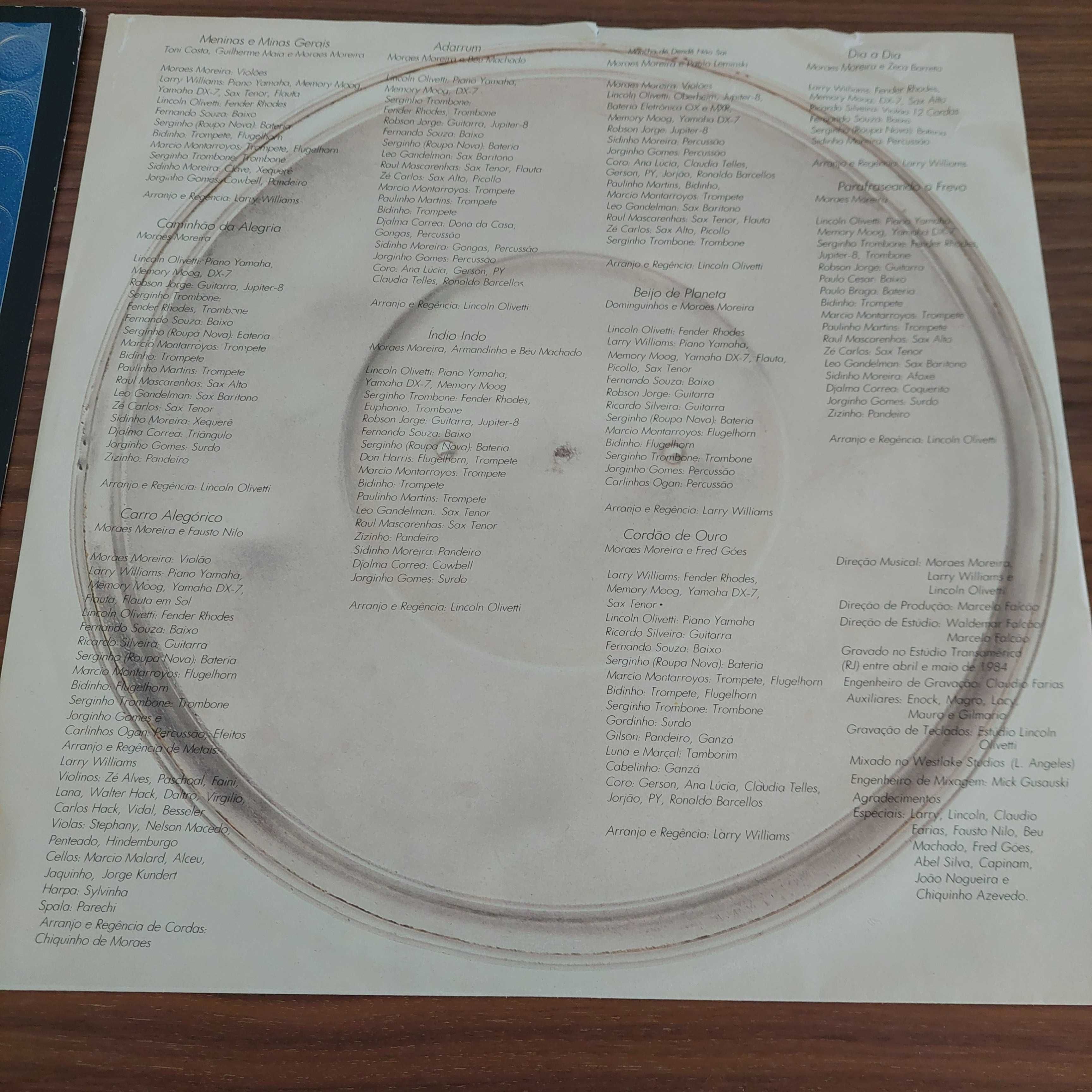 Disco vinil LP Moraes Moreira - Mancha De Dendê Não Sai