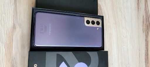 Sprzedam telefon samsung S 21  8/256 w ladnym stanie tanio