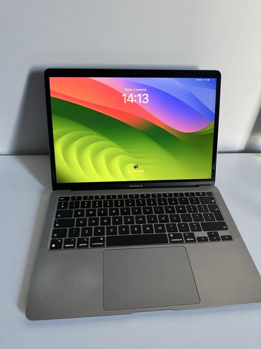 mac air 13 m1 uszkodzony matryca