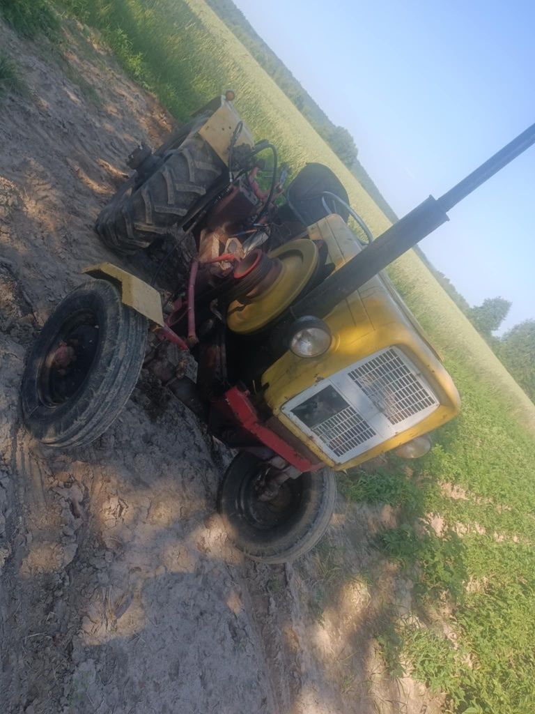 Traktorek Sam Andoria S320 ES18
