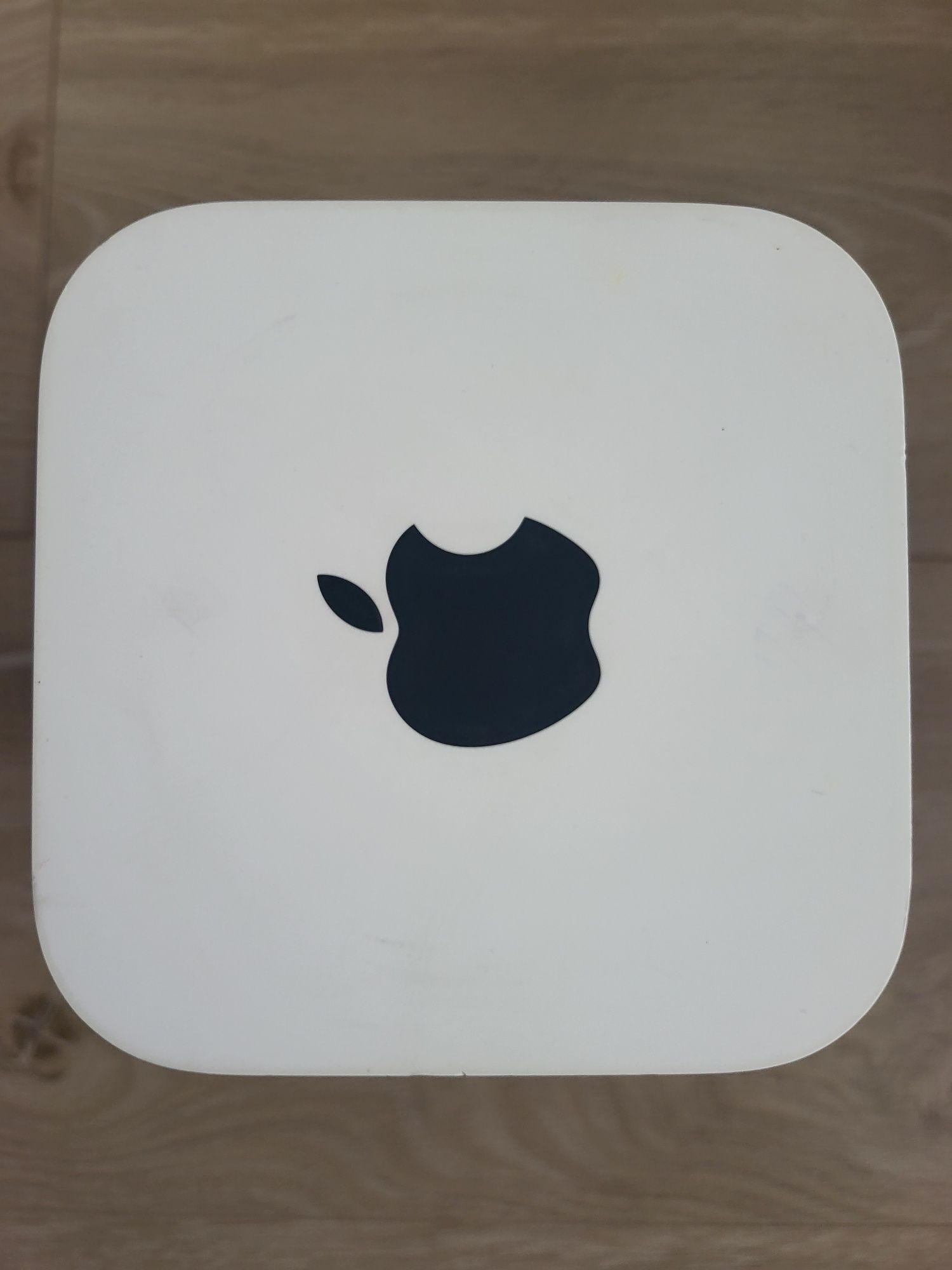Apple Airport Extreme A1521 потужний wifi маршрутизатор