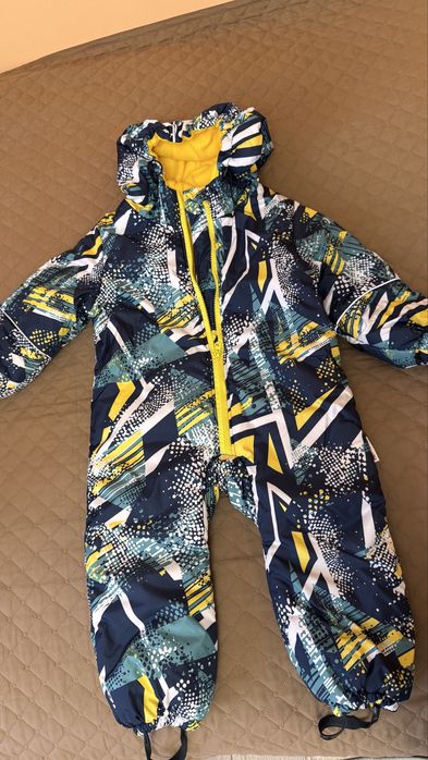 Зимовий комбінезон. На вік 4-5 років