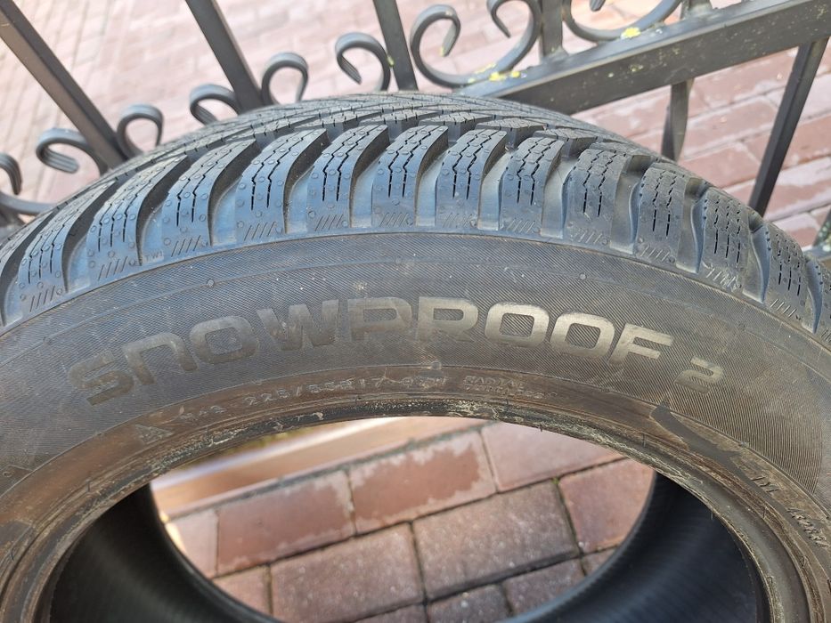 Opony zimowe Nokian WR Snowproof 2, 225/55R17, 2szt nowe