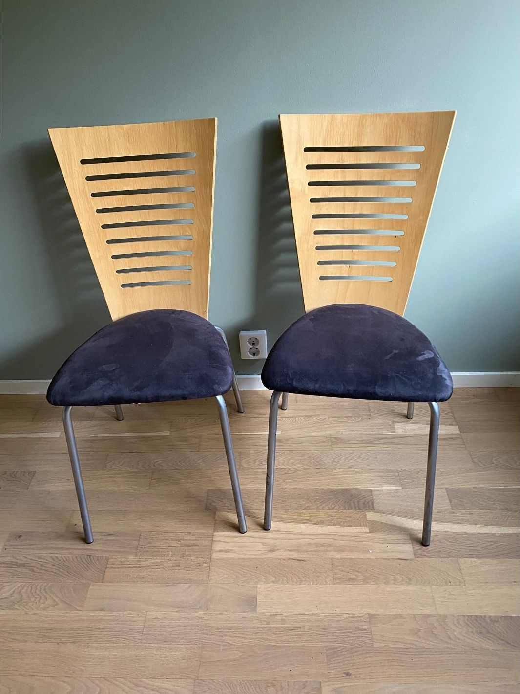 Dwa krzesła biurowe - kuchenne