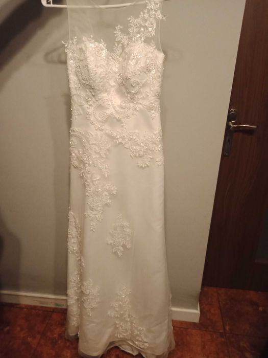 Piękna suknia ślubna