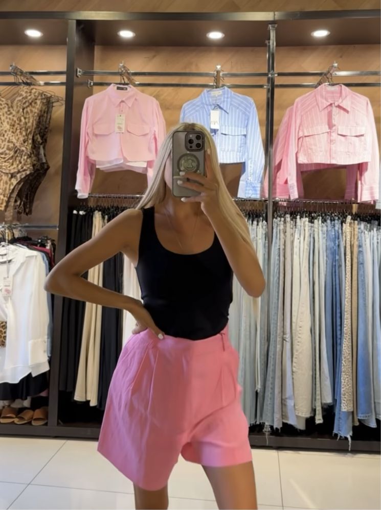 Костюм жіночий Zara (бермуди шорти , жакет)