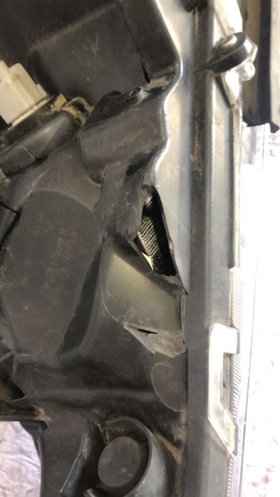 Продам фару,фара toyota rav4 19-23 full led