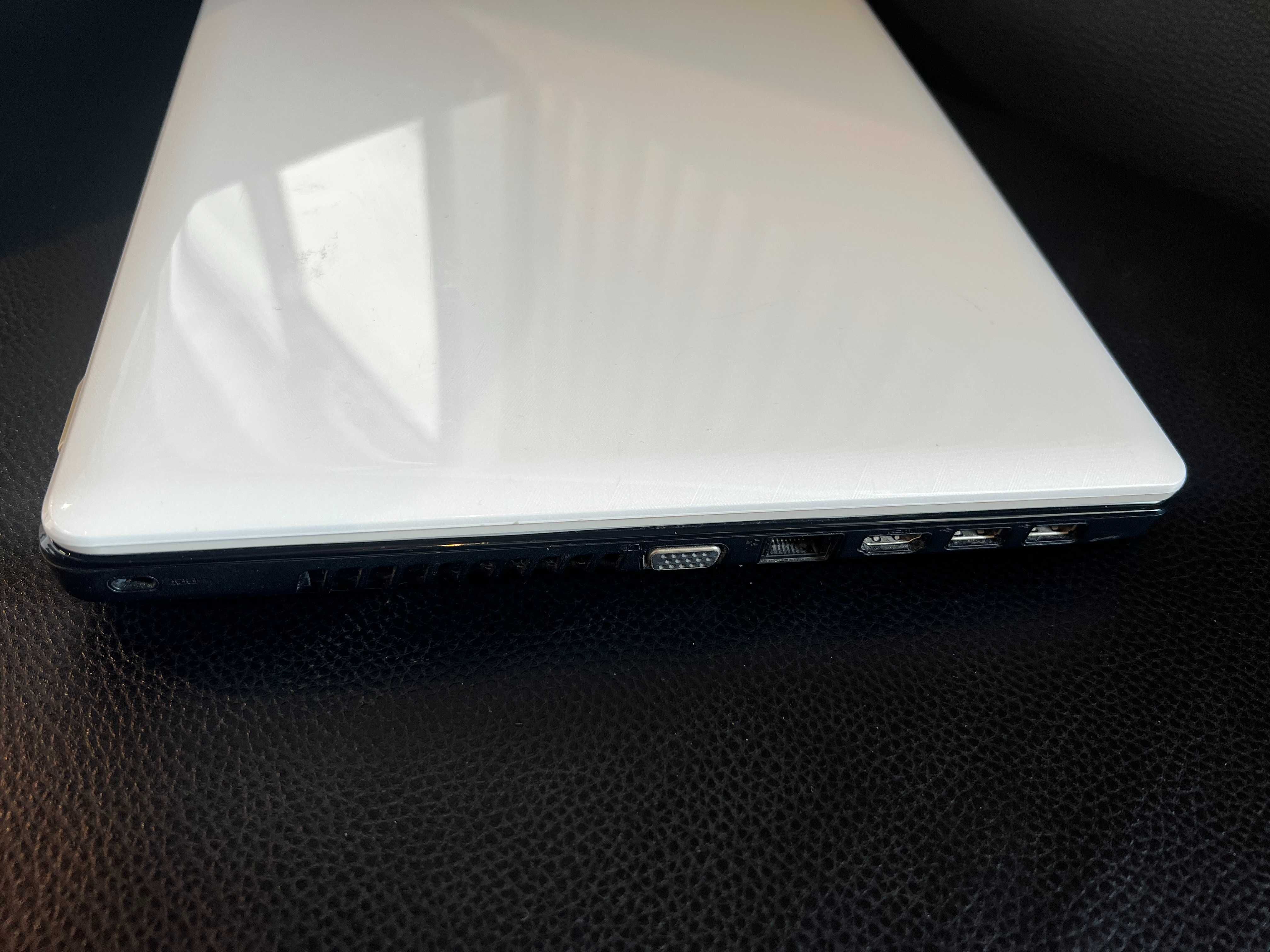 Lenovo IdeaPad Z580 15,6" i7 3630QM 8GB Ram SSD 256GB Nvidia GT 630M