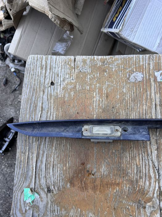 Молдинг накладка крышки багажника подсветка Mercedes ML 163 мерседес