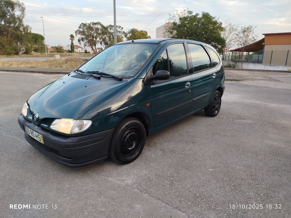 Renault Scenic 1399 gasolina