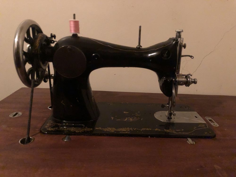 Maquina de costura