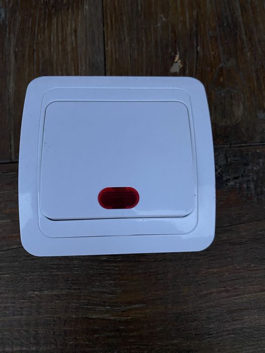 Вимикач одноклавішний з підсвіткою