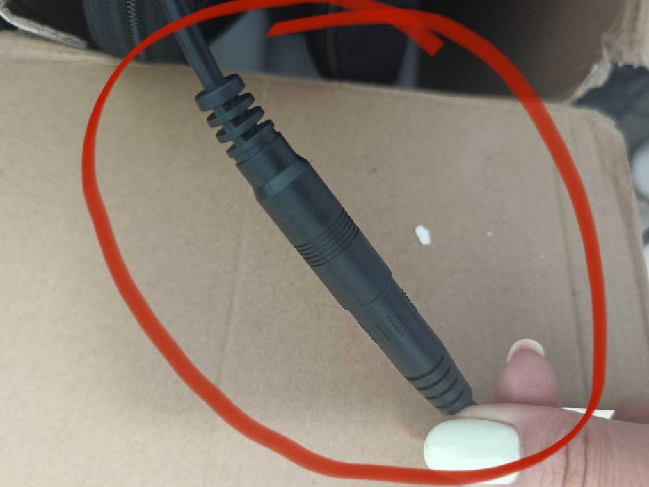 Masażer do pleców i karku RENPHO Shiatsu funkcja grzania– NOWY Z WADĄ