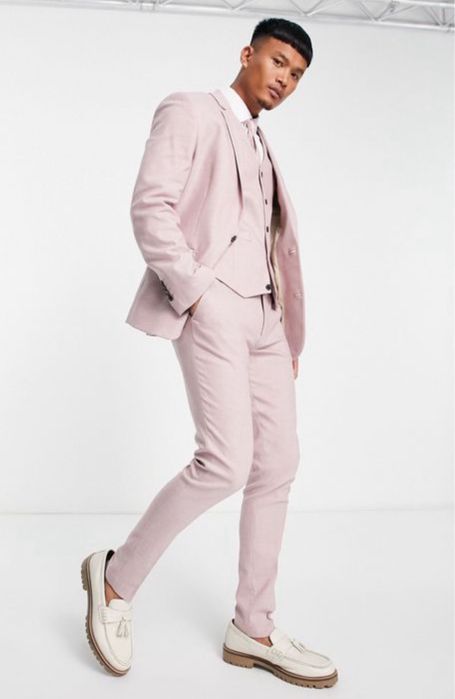 Весільні лляні костюми