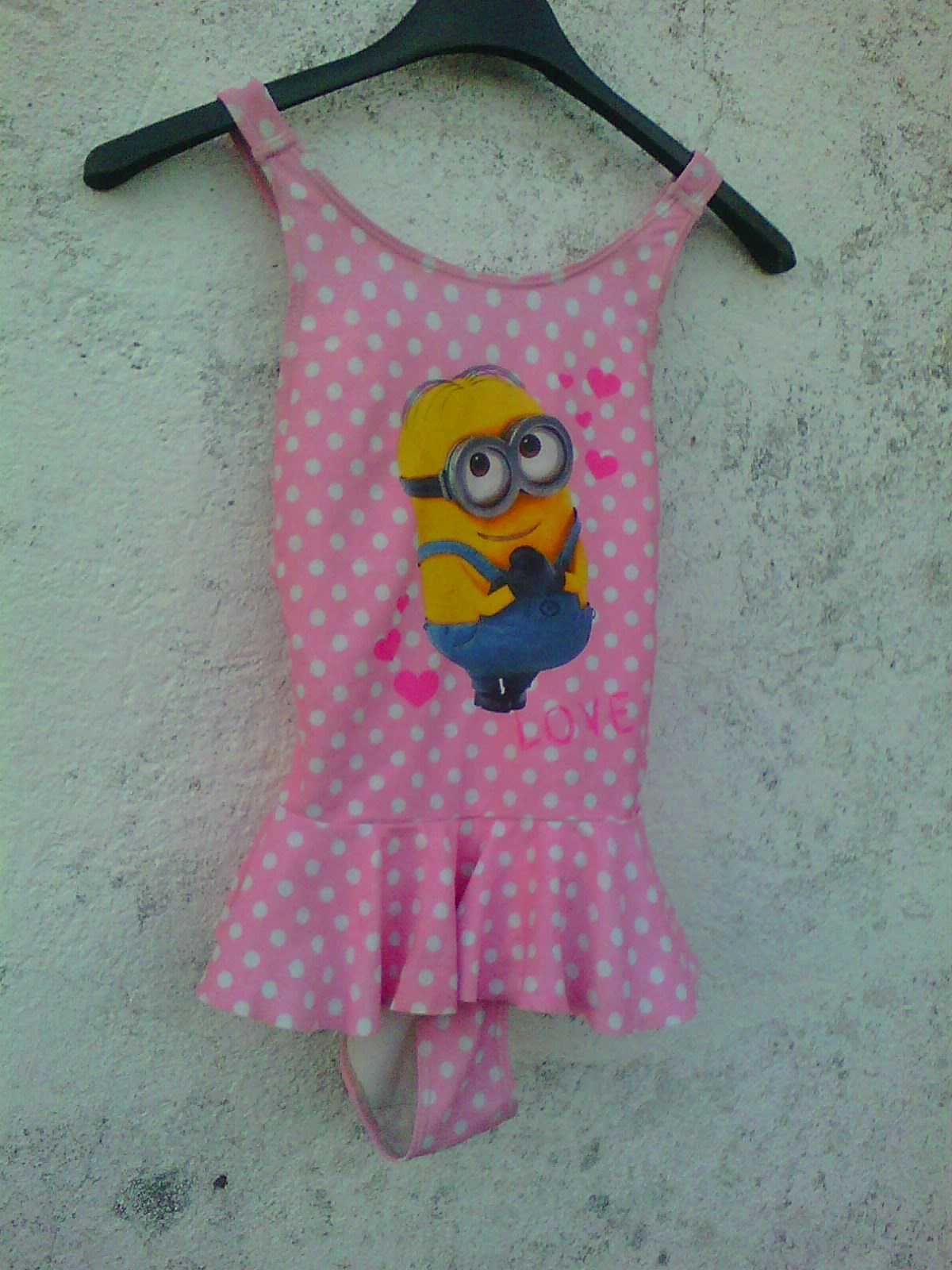 fato banho rosa verão minion h e m  6 -8 anos 122-128 cms