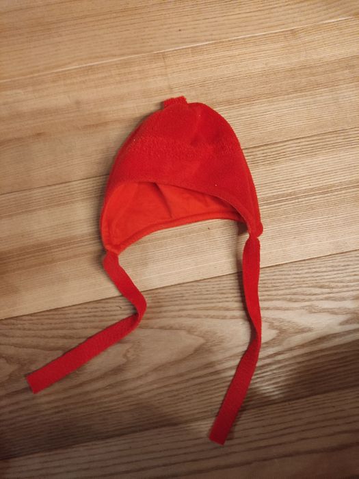 Czapka dla dziewczynki 3- 6 miesięcy