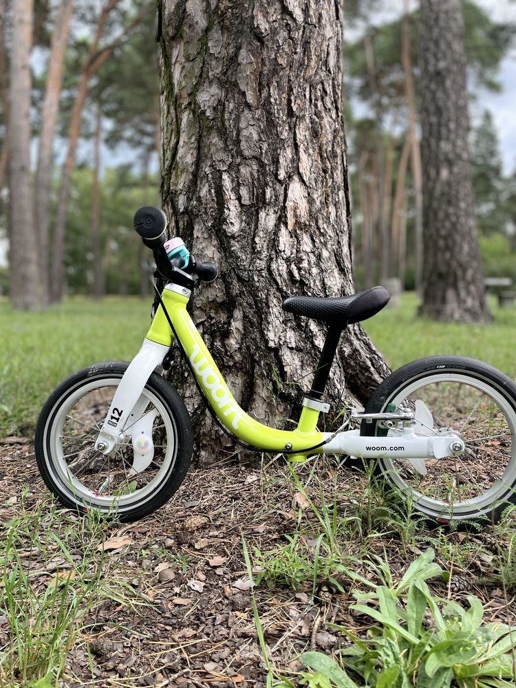 Rowerek biegowy Woom 1 limonkowy