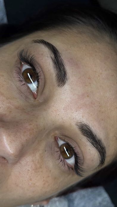 Ищу модель брови и наращивание ресниц