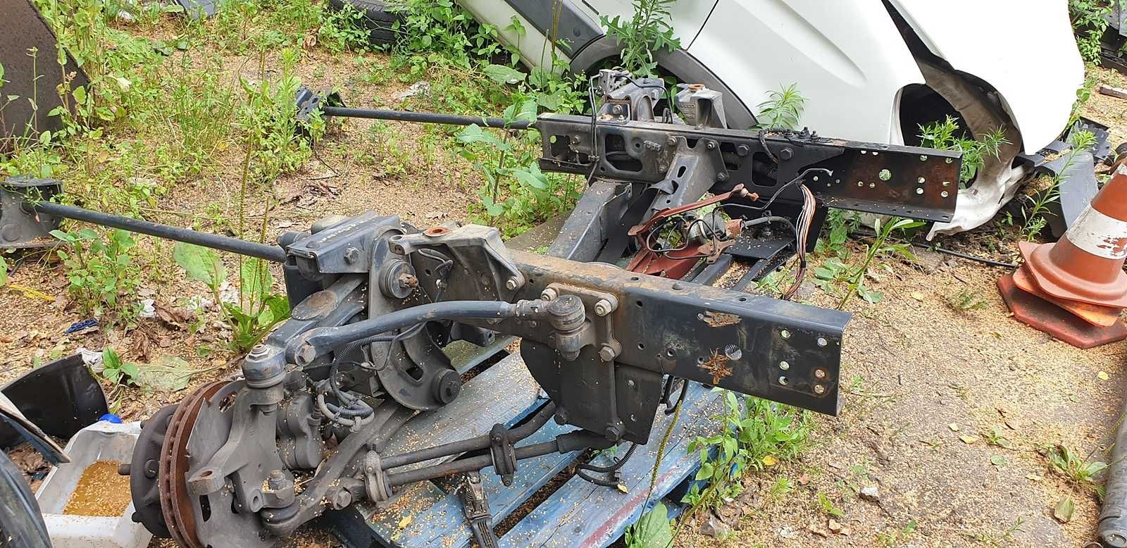 Zawieszenie przód bliźniak sanki wózek belka drążki Iveco Daily 99-14