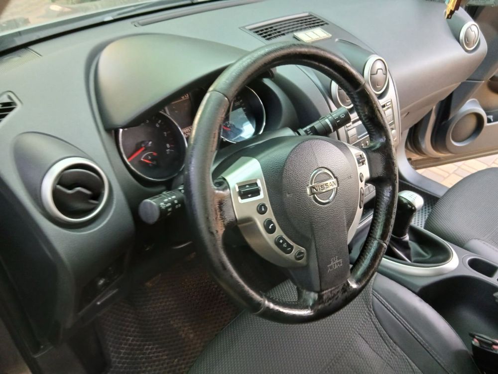 Nissan qashqai 2011 р.в.
