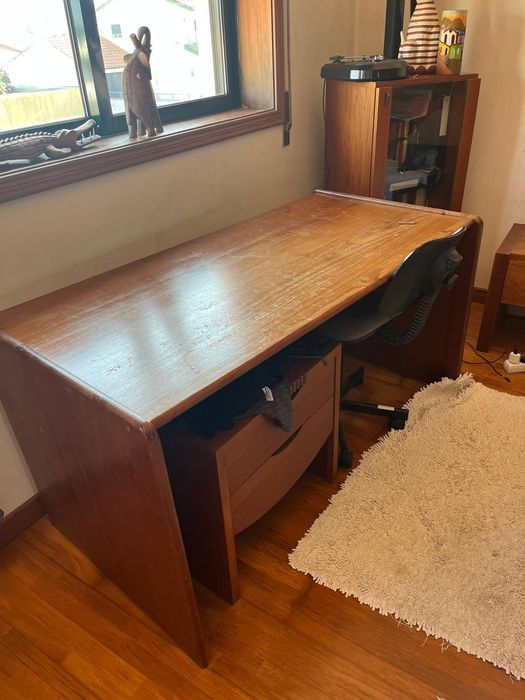 Secretária 1.50 metros