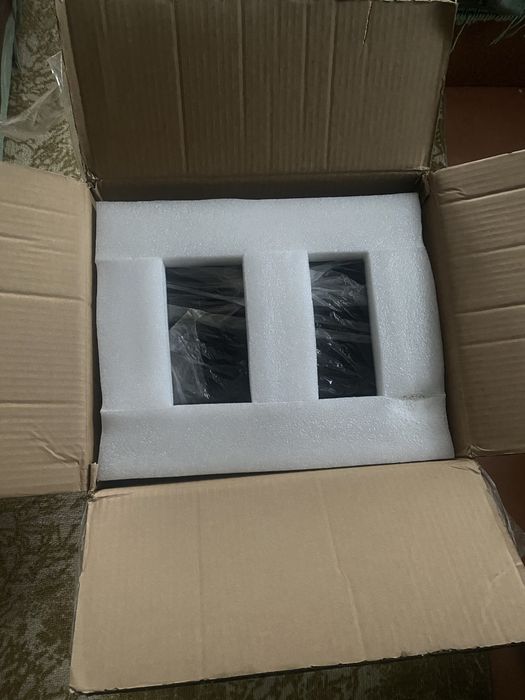 Комбо-підсивач для бас-гитари EDEN (USA)