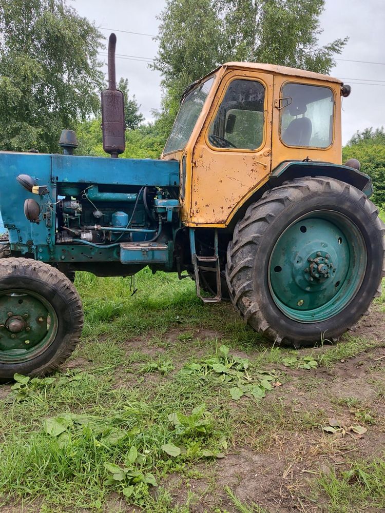 Продам трактор юмз 6