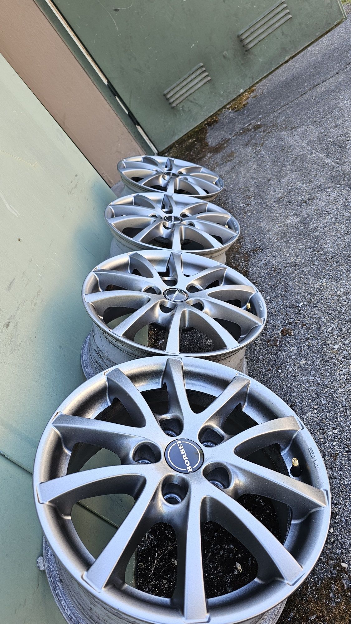 Литые диски BORBET Германия R15 5*112 (октавия а5, 6, кадди, джетта )