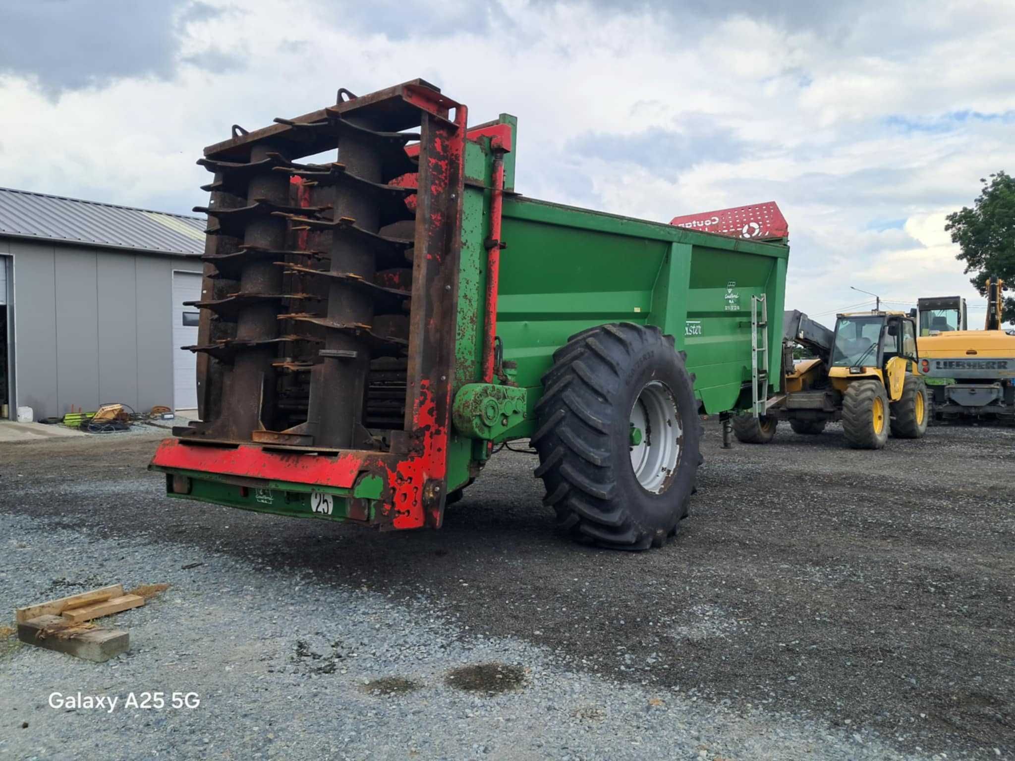 Rozrzutnik obornika Coutand 14 ton,rok 2017(Jeantil,Rolland,Brochard)
