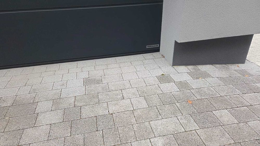 Brama garażowa segmentowa Hörmann LPU42 5metrowa