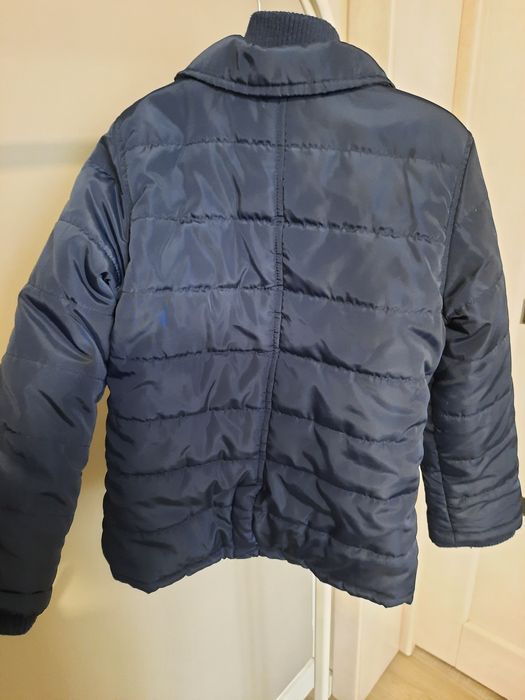 Продам весняну курточку