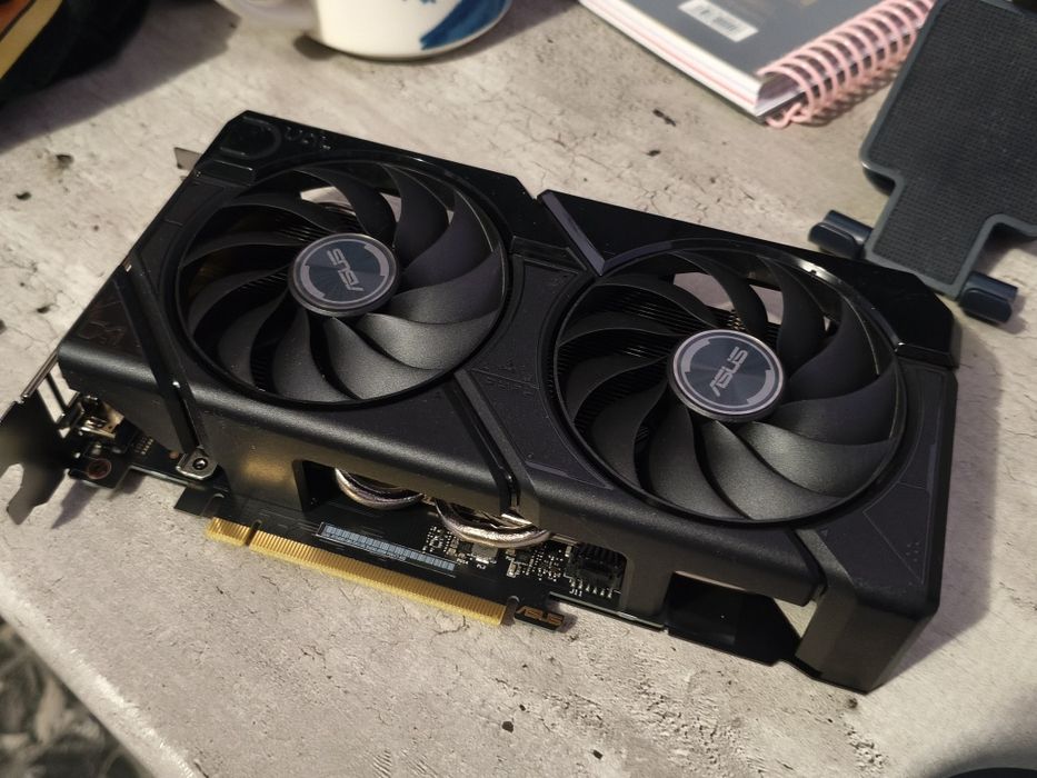 GeForce RTX 4060 8Gb GDDR6 Dual Evo Asus