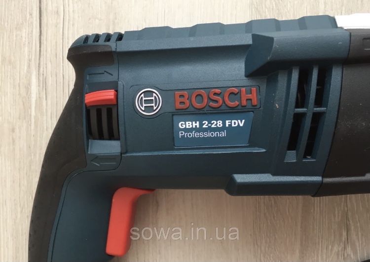 Перфоратор Bosch GBH 2-28 DFV ЭНЕРГИЯ УДАРА 3.2 кДж 2 патрона SDS-Plus