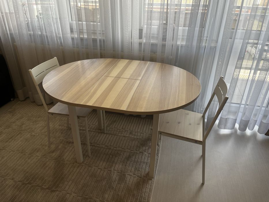 Stót rozktadany okrągły  ikea+ krzesła