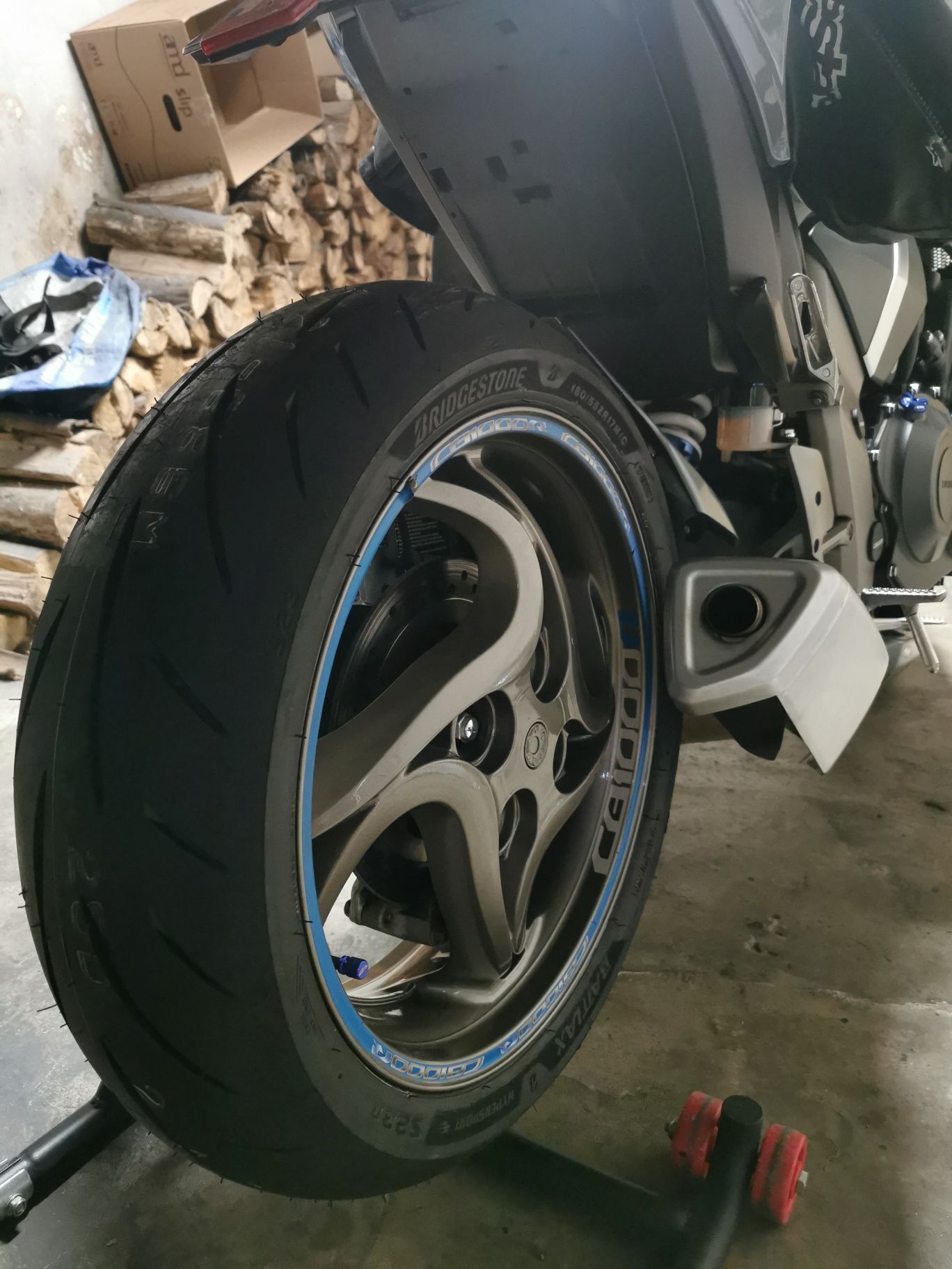 Honda cb1000r 2009