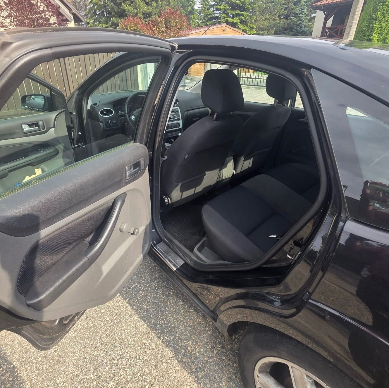 Ford Focus 1.6 benzyna 115 km 2006 r.