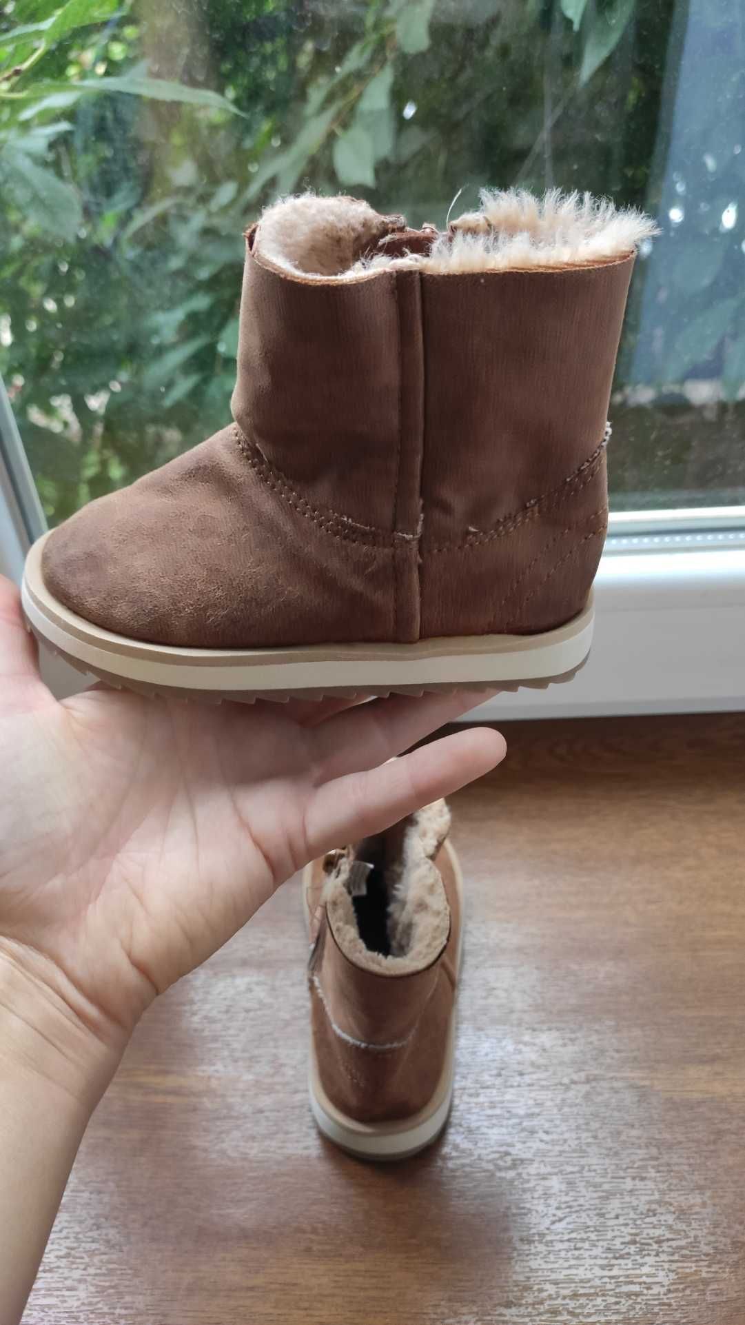 Уггі/Чоботи/Ugg Zara 21р.